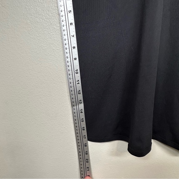 Lululemon Womens Black Tank Top Mesh Accent - Picture 8 of 9